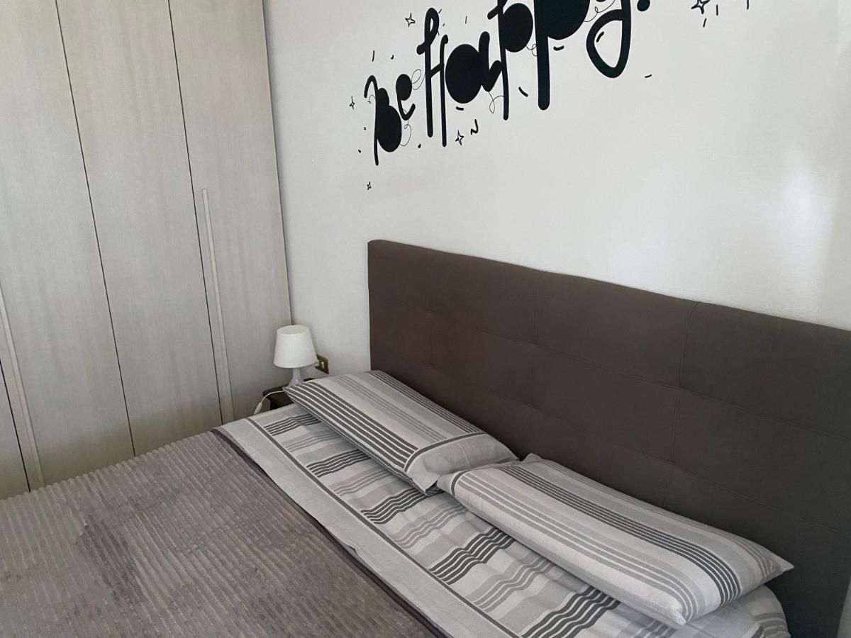Apartamento Bilocale Vista Mare Con Posto Auto Porto Santo Stefano  Exterior foto