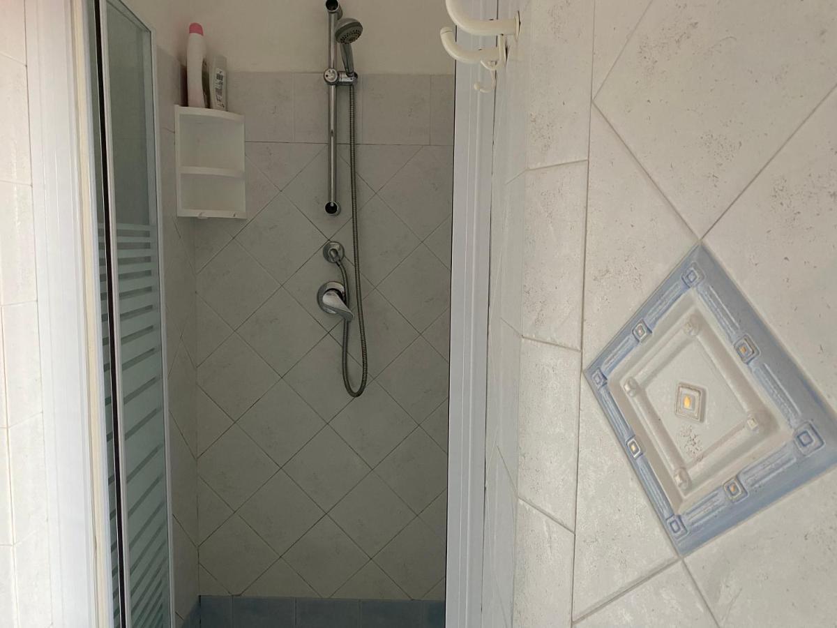 Apartamento Bilocale Vista Mare Con Posto Auto Porto Santo Stefano  Exterior foto